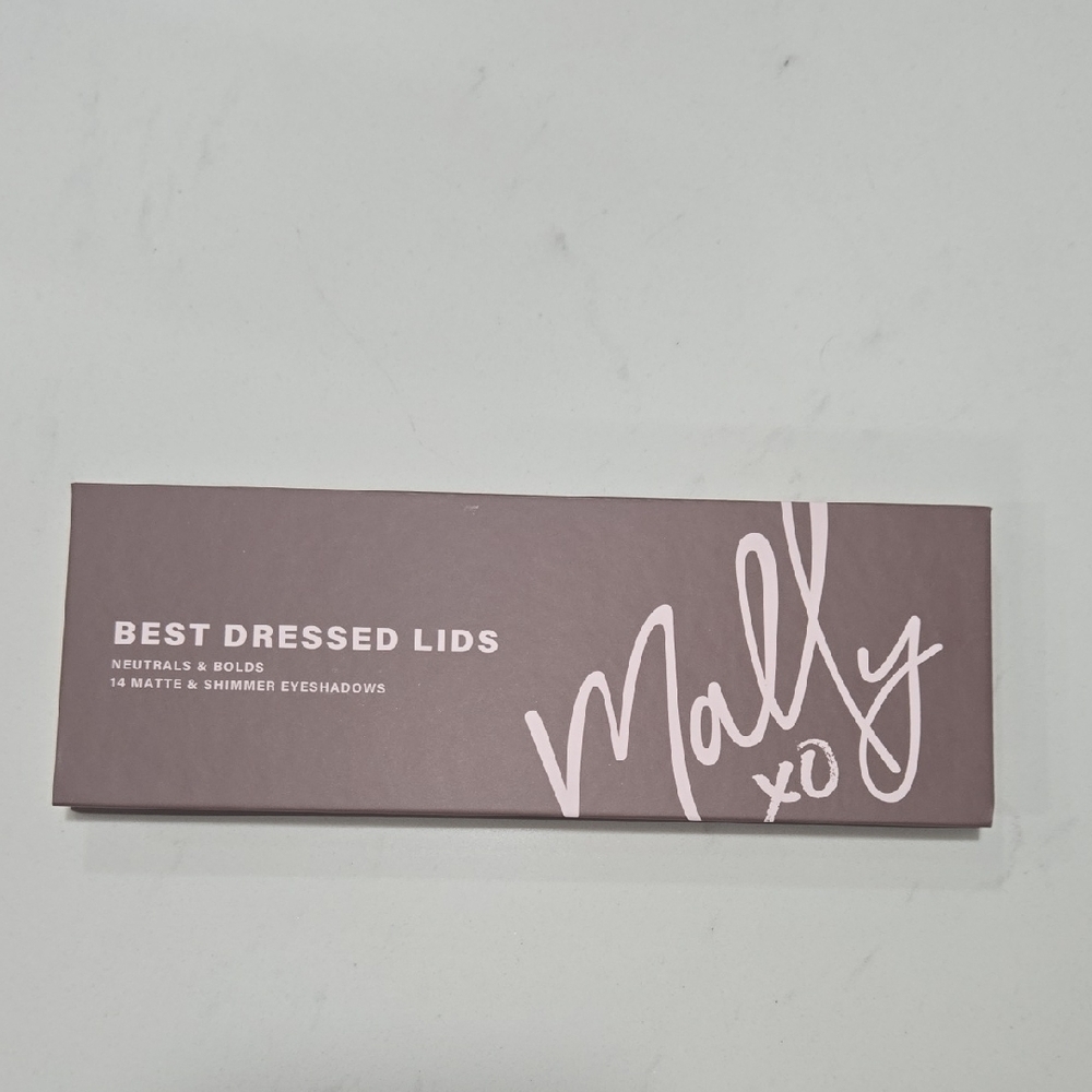 Mally Beauty Best Dressed Lids Eyeshadow Palette - Neutrals & Bolds